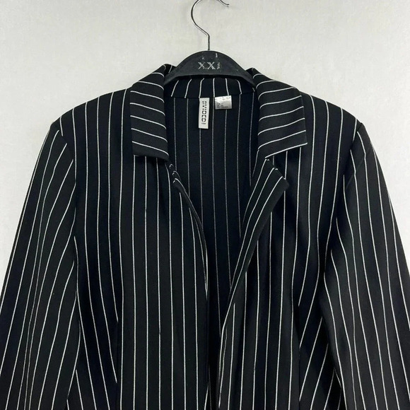 Divided by H&M Jacket Womens XS Black Striped Open Front Pockets Notched Lapel - Picture 6 of 11